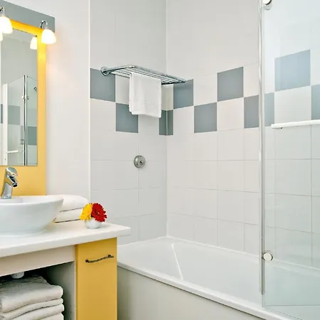 Apart Otel Residhome Geneve Le Carre D'or 3*