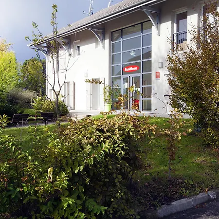 Residhome Genève Le Carré D'or 3*