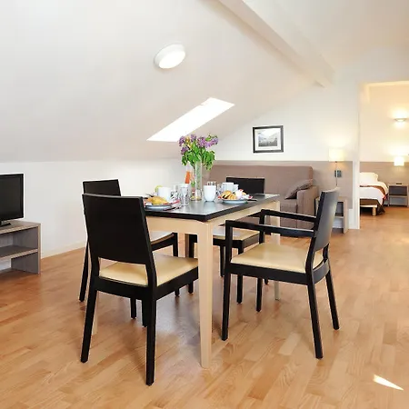 Residhome Geneve Le Carre D'or Aparthotel 3*