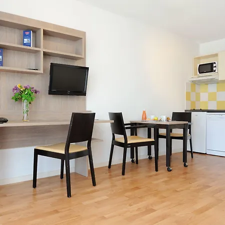 Apart Otel Residhome Geneve Le Carre D'or 3*