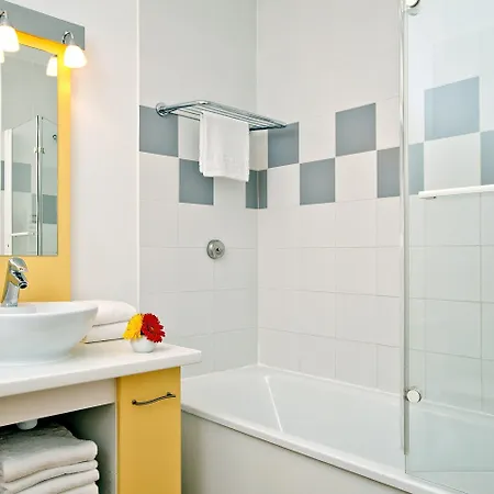 Residhome Geneve Le Carre D'or Aparthotel 3*