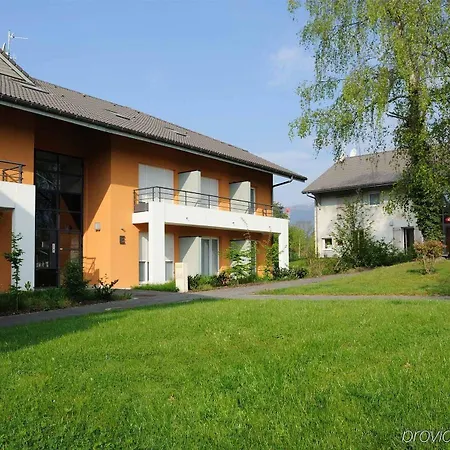Residhome Genève Le Carré D'or 3* Prévessin