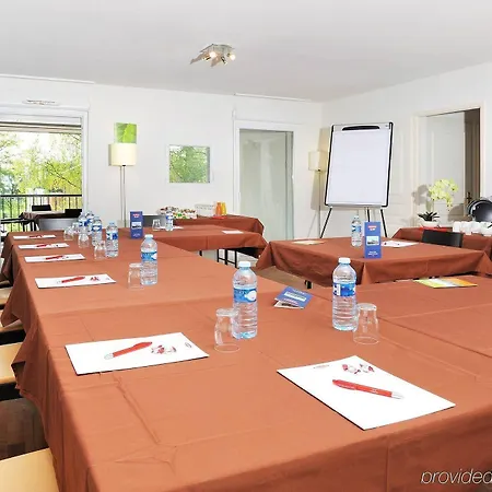 Residhome Geneve Le Carre D'or Apart Otel