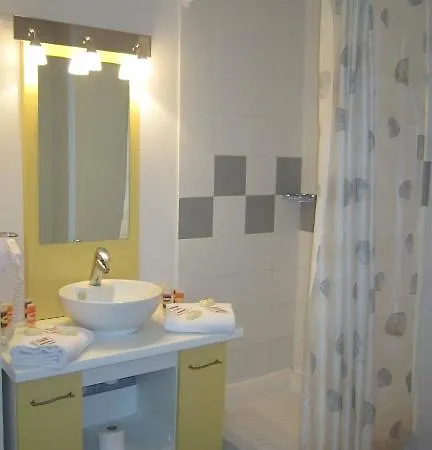 Residhome Geneve Le Carre D'or Aparthotel 3*
